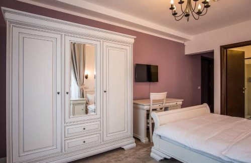 Putna Villa | Pensiunea Edelweiss, Putna