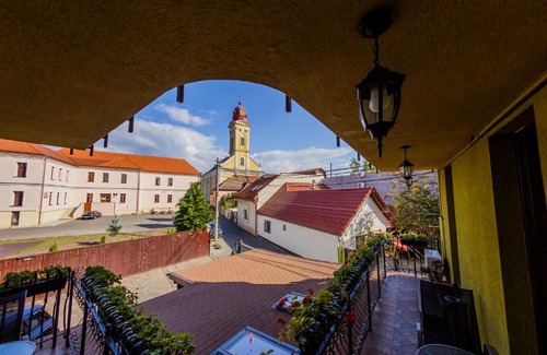 Baia Mare House | Pensiunea Ideal