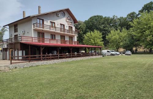 Hidiselu de Sus Hotel | Pensiunea Larysse
