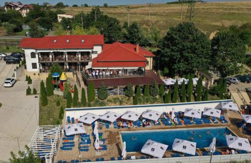 Somova House | Pensiunea Lebada
