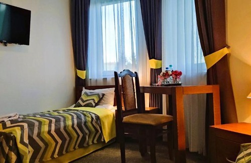 Łeczna Bed & Breakfast | Pensjonat Emocja
