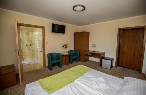 Osieczna Bed & Breakfast | Pensjonat Rogatka