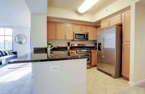 Aurora Highlands Apartment | Pentagon City Retreat w/Comfort