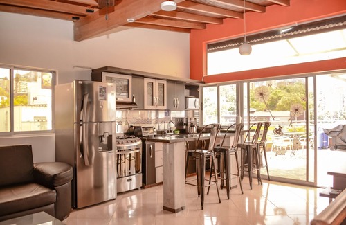 El Poblado Condo | Penthouse 3 Bedroom AC, Lleras 8 Person Hot Tub, Roof Deck & View