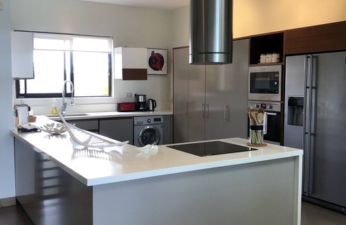 Calodyne Apartment | ♥︎Penthouse 3 bedrooms, Breathtaking lagoon view♥︎