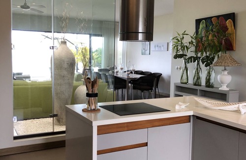 Calodyne Apartment | ♥︎Penthouse 3 bedrooms, Breathtaking lagoon view♥︎