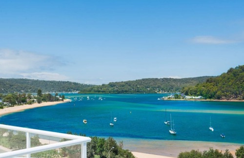 Ettalong Beach House | PENTHOUSE 707 - 4 Bedroom Oceanview Penthouse