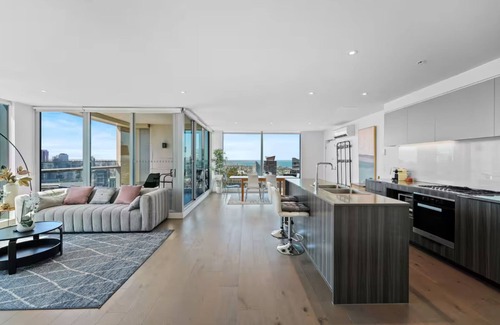 Docklands Apartment | Penthouse at City 3B2B2C-Harbour-Ocean View
