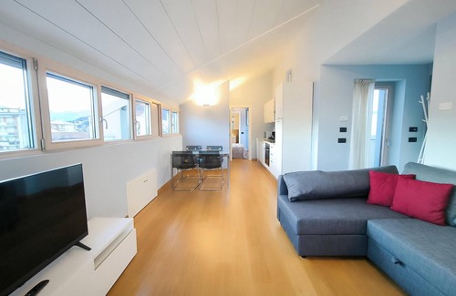 Intra Apartment | Penthouse Don Minzoni Verbania
