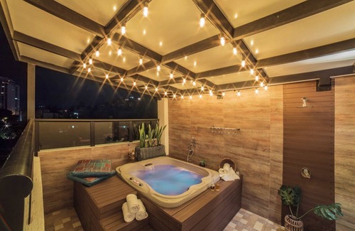 Cali Apartment | Penthouse Jacuzzi El Peñon's Best Location