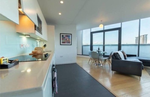 Redcliffe Apartment | Penthouse luxury apartments