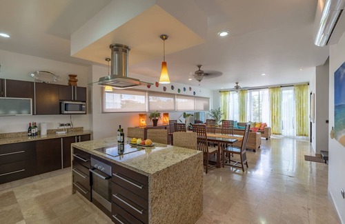Downtown Condo | Penthouse @ Mamitas Beach! Great Monthly Rates!