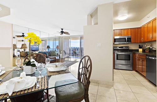 Napili Condo | Penthouse oceanfront great for whale watching