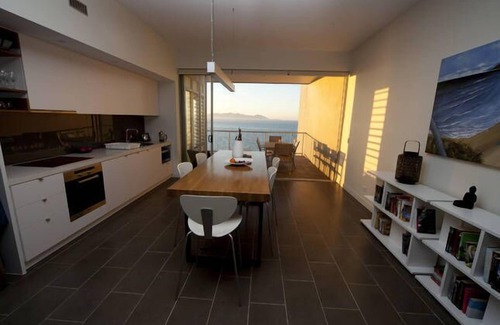 Nelly Bay Apartment | Penthouse on Bright Point