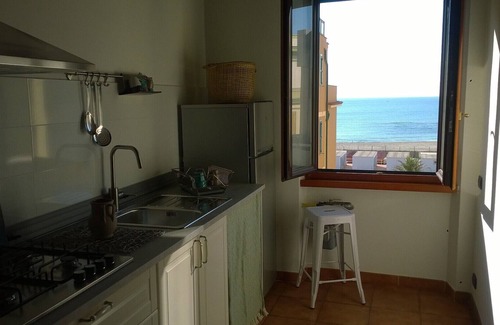Quartiere XXXIV Lido di Ostia Levante House | Penthouse on the Mediterranean cin: IT058091C234HM4USY