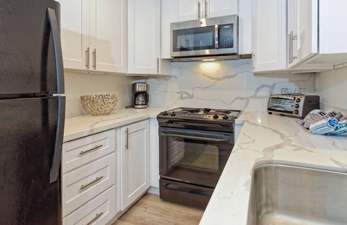 Carlsbad Village Villa | Penthouse on the sand