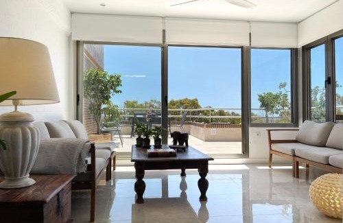Malaga-Este Apartment | Penthouse Puerta de Pedregalejo