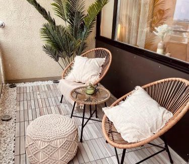 Nordwest Apartment | Penthouse studio apartment with terrace near Audi