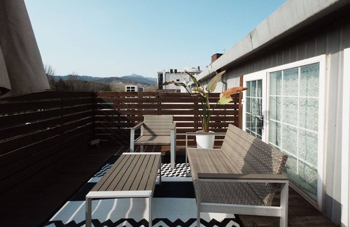 Daehangno Apartment | Penthouse Terrace Central Seoul