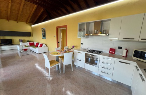 Cissano Apartment | Penthouse Valentino with terrace lake view