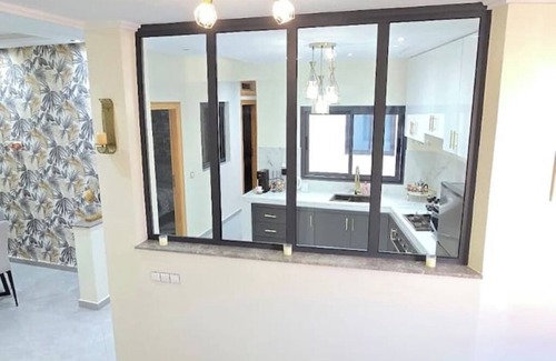 Cite Al Mohammadi Apartment | Penthouse with jacuzzi and games room
