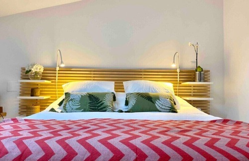 Almendrales Apartment | Penthouse with large terrace in the center of User