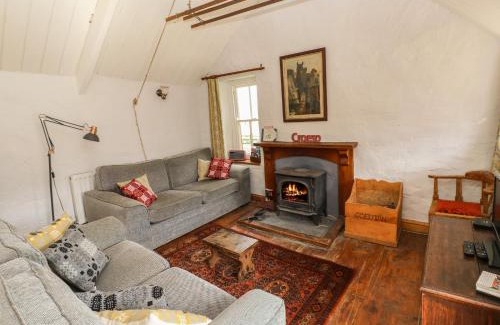 Llangeler House | Penyrallt Fach Cottage