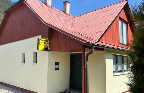 Blatnica House | Penzión Encián