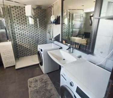 Zbehy House | Penzión Hoffer