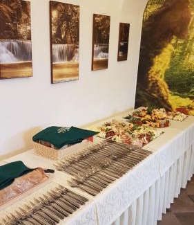 Moldava nad Bodvou House | Penzión Poľovník