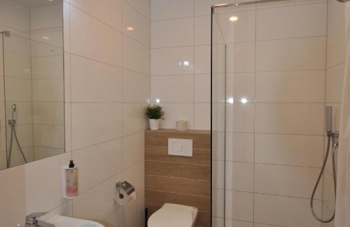 Zamarovce House | Penzion ARENAostrov