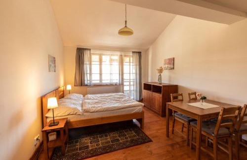 Kokasice House | Penzion Dvůr Krasíkov