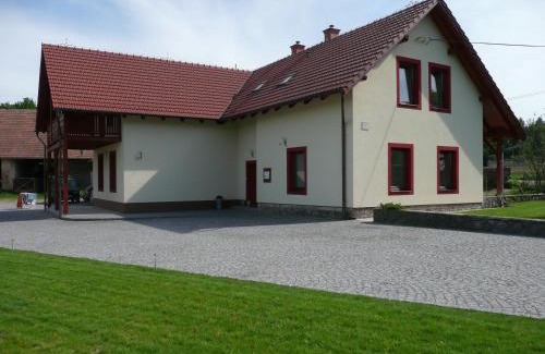 Mladonovice House | Penzion Lipina