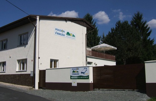 Ricany House | Penzion V Roklích