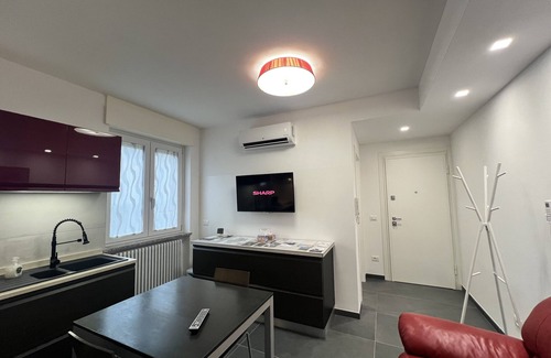 Lequio Berria Apartment | Peonia apartment in the Langhe
