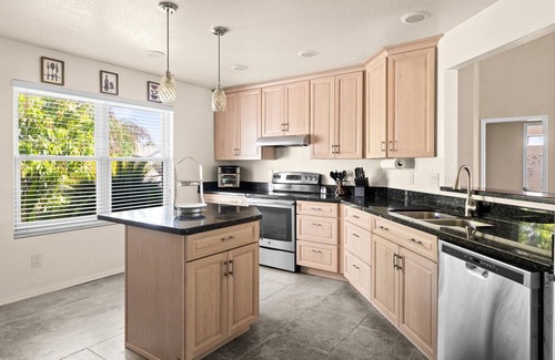 Peoria House | Peoria Oasis | 3BR Private Pool & Spacious Yard