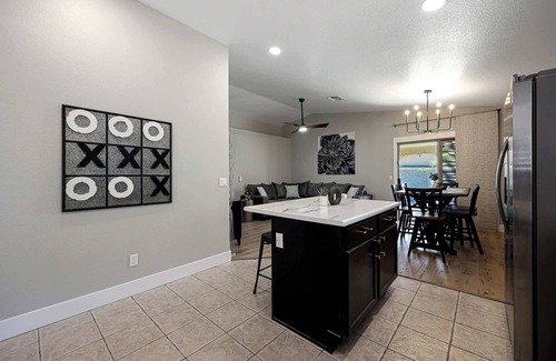 Summersett Village House | Peoria Paradise, Pool, Sports Complex, family friendly
