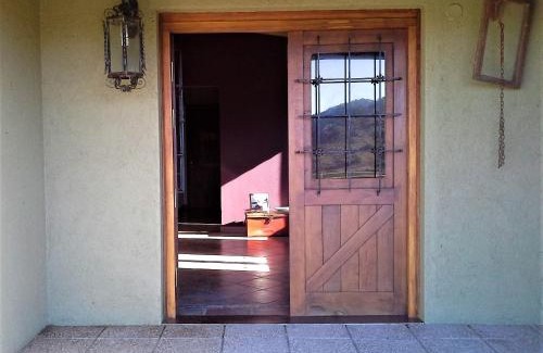 Alta Gracia Bed & Breakfast | Peperina Lago Los Molinos