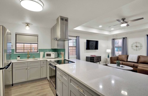 Taylor House | Peppercorn Blue in Taylor TX