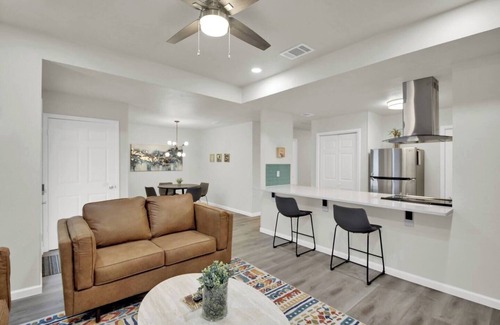 Taylor House | Peppercorn Blue in Taylor TX