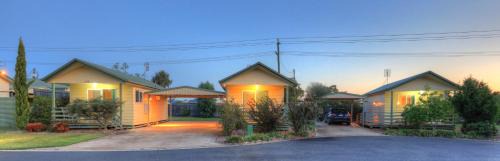 Kingaroy House | PepperTree Cabins, Kingaroy