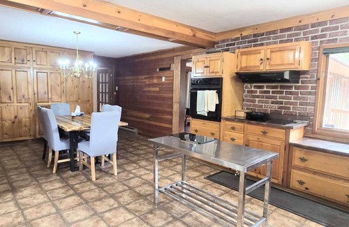 Caledon Cottage | Perfect 10 acres private quiet property for small events & family gatherings