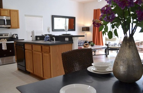 Marbella House | Perfect 5 bedroom family home with Pool & Jacuzzi near Disney World