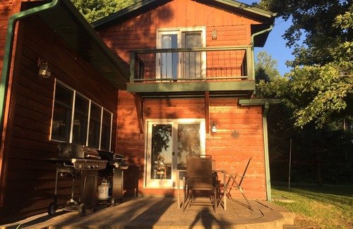 Luck Cabin | PERFECT & AFFORDABLE FAMILY REUNION PARADISE!