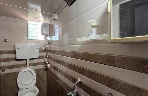 Pali Hill Apartment | Perfect Central 1BHK in Bandra W
