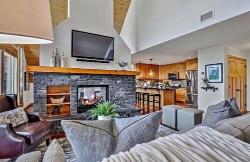 Canmore Condo | Perfect Creekside Penthouse| | Mountain Views | Hot Tub | Prime Location