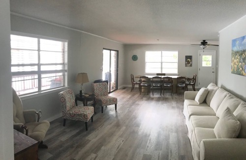 Cropwell Cabin | Perfect Family Lake House - Lake Logan Martin - Pell City, AL