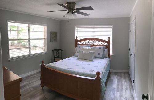 Cropwell Cabin | Perfect Family Lake House - Lake Logan Martin - Pell City, AL