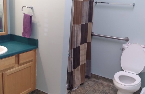 Roy House | Perfect for Connection Building Retreats and Family Reunions!