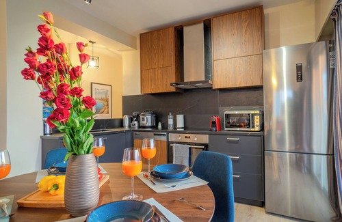 Neapolis Apartment | Perfect for Families, Beach 3 Min Away